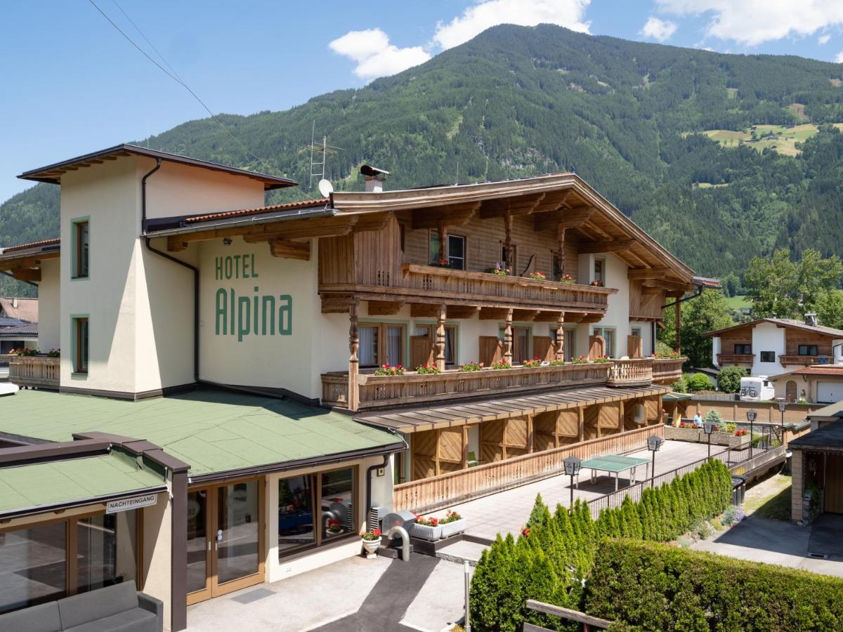 Hotel Alpina Ried im Zillertal Exteriör bild