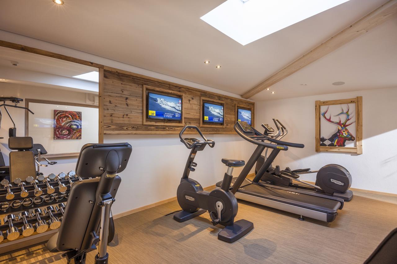 Hotel Alpina Ried im Zillertal Exteriör bild